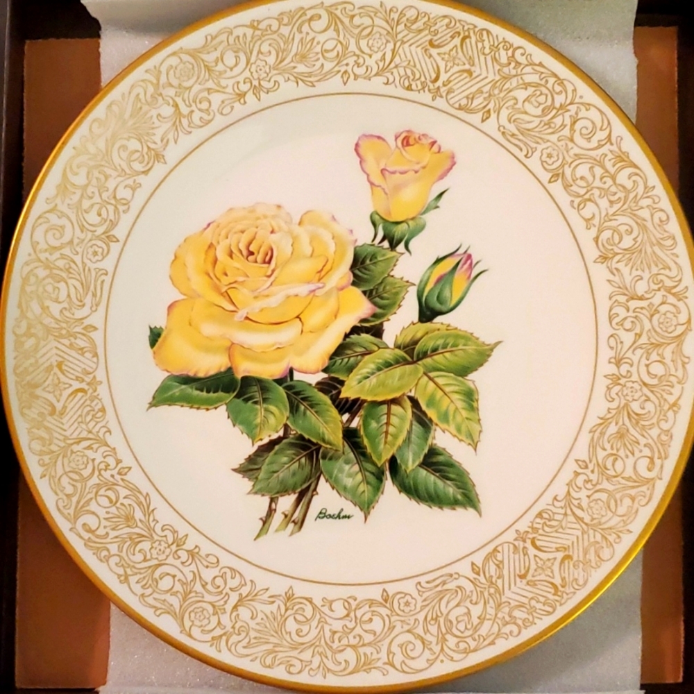 Vintage BOEHM  "THE ELEGANCE ROSE" Plate & Box